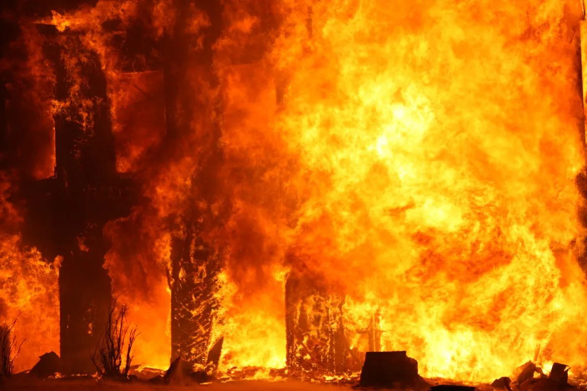 Incendiu de proporții