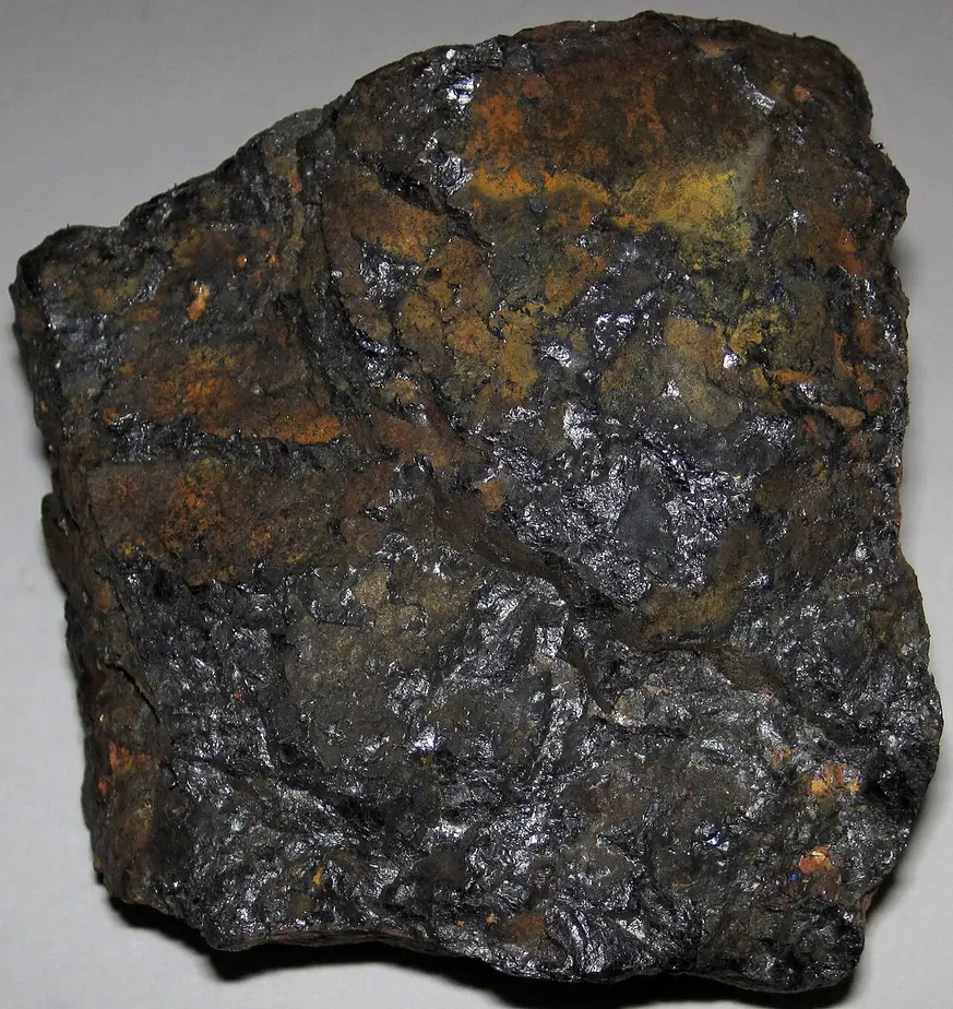 Magnet natural
