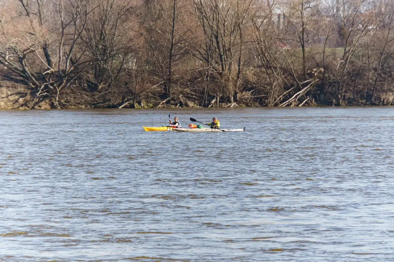 Canoe