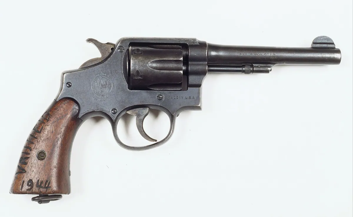 Revolver