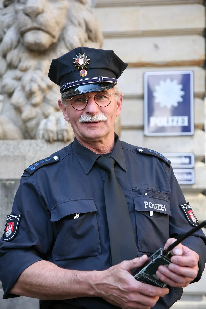Poliție